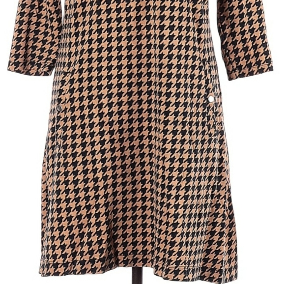 New York & Company Brown Houndtooth Dresses  - Picture 3 of 13